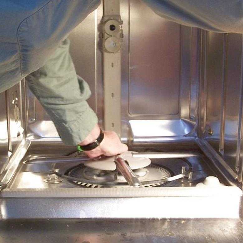 Когда необходима замена клапана подачи воды для посудомоечной машины и как правильно это сделать? как заменить клапан подачи воды в посудомоечной машине