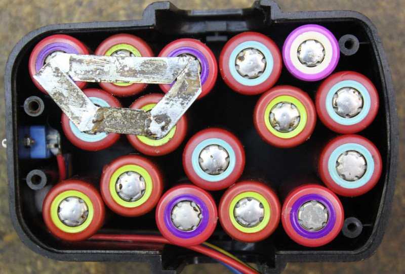 Схемы соединения аккумуляторных батарей для электропитания