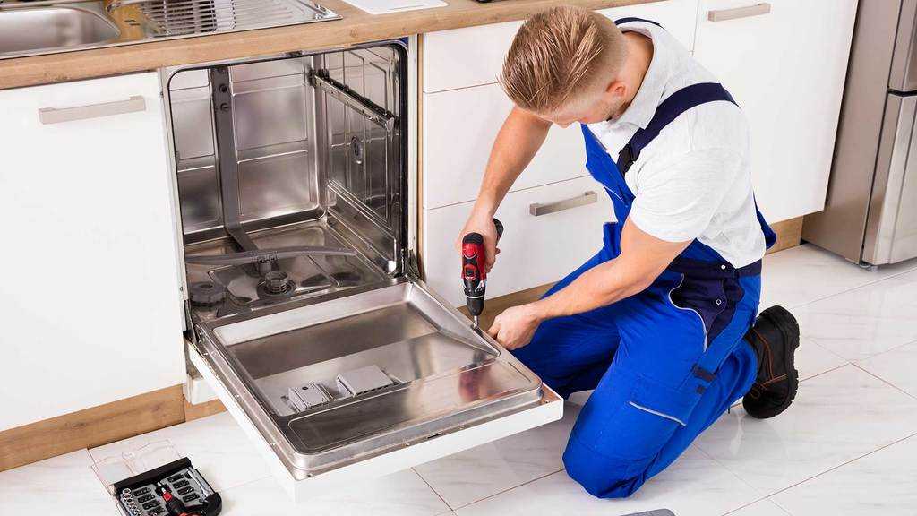Как снять верхнюю крышку с посудомоечной машины. как снять крышку с посудомоечной машины?
