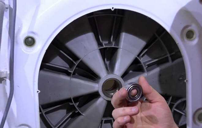 Как снять двигатель со стиральной машины