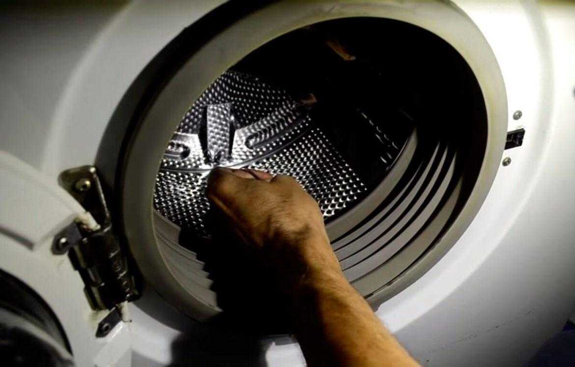 Что делать, если в стиральной машине не крутится барабан