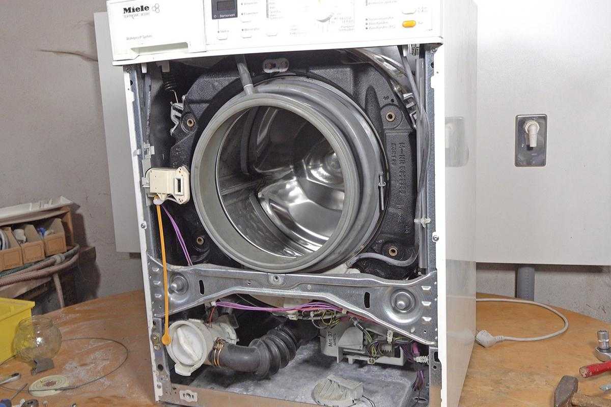 Замена сливного насоса (помпы) на всех моделях стиральных машин