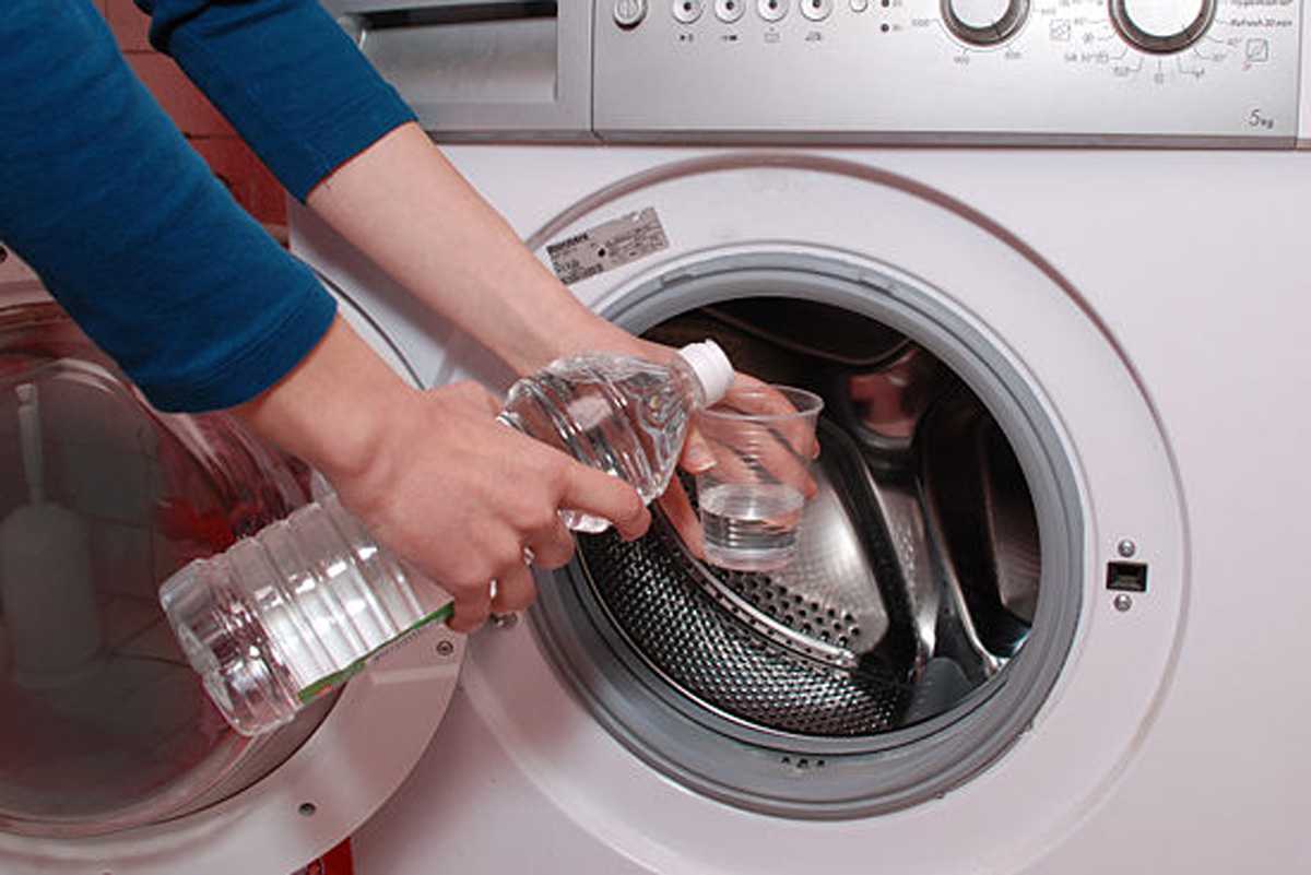 Как очистить стиральную машину при помощи уксуса, какое количество добавлять в раствор – подробная пошаговая инструкция