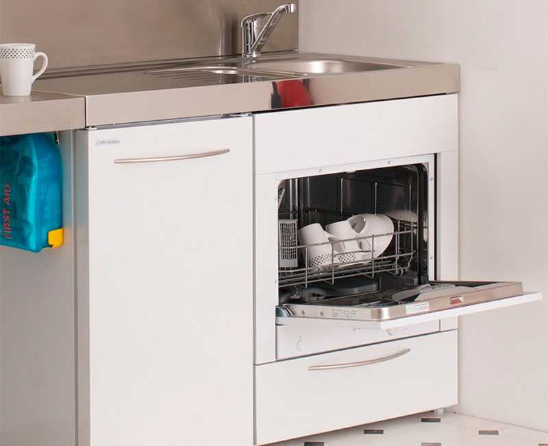 Маленькая посудомоечная машина под раковину: узкая маленькая конструкция от 40 см