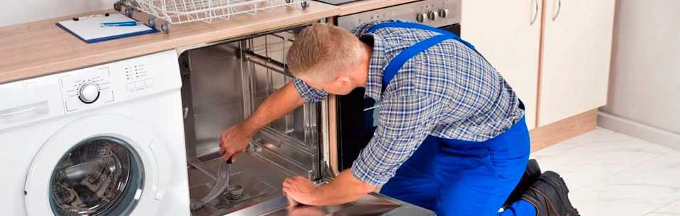 Инструкция по снятию крышки посудомоечной машины своими руками Как просто достать ПММ из шкафа или ниши кухонного гарнитура