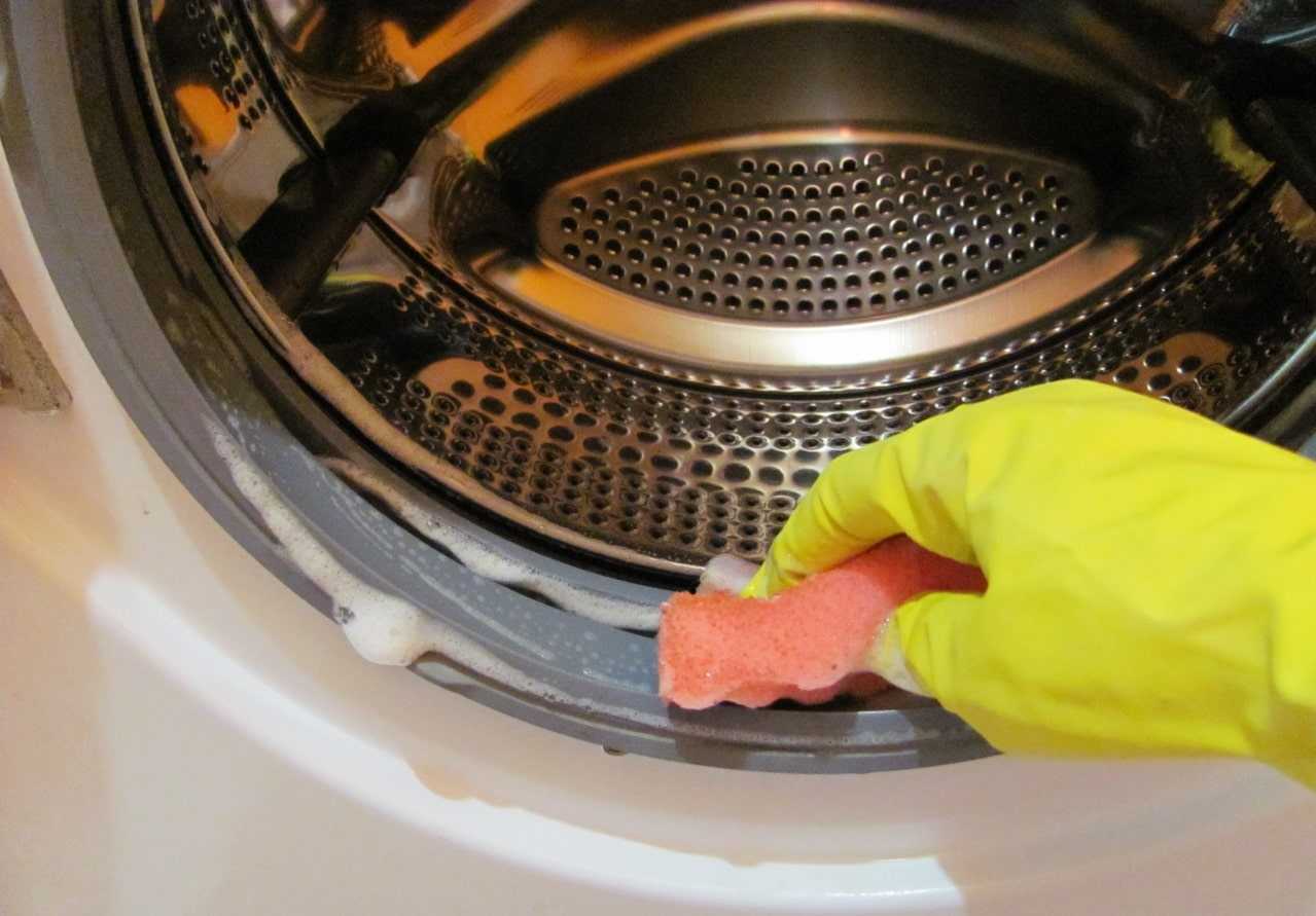 Как почистить стиральную машину содой (чистка стиралки) — пищевой, в домашних условиях, от запаха и накипи, барабан