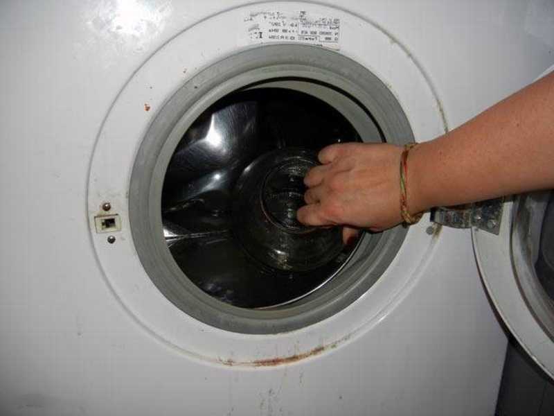 Датчик уровня воды в стиральной машине