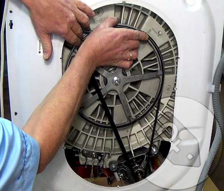Какие могут быть причины, что не крутится барабан в стиральной машине индезит, как их устранить?