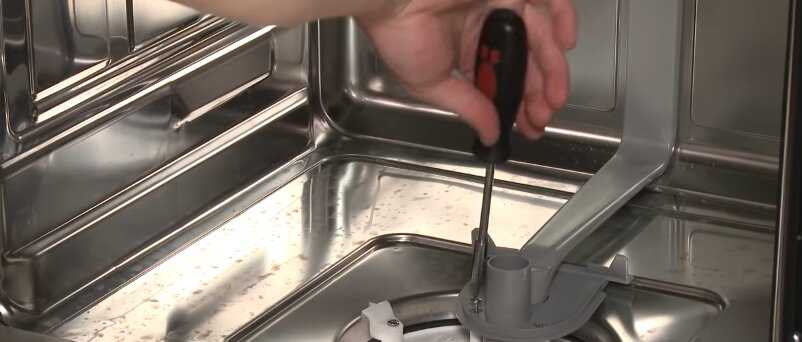 Почему посудомоечная машина не греет воду: ищем причину