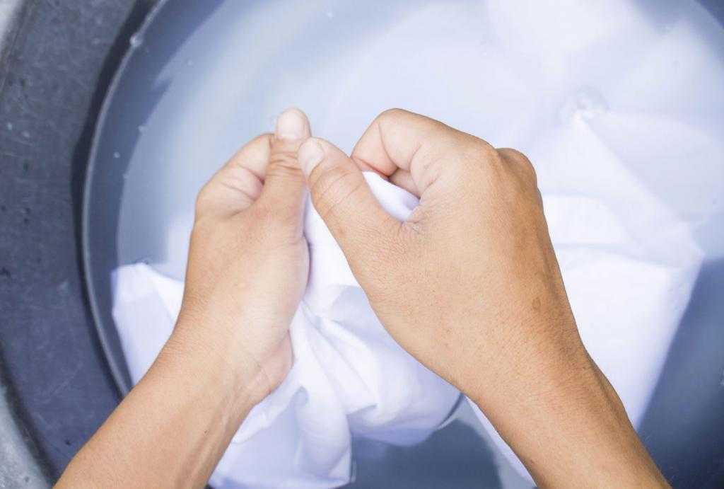 Как стирать вручную: правила, средства для ручной стирки