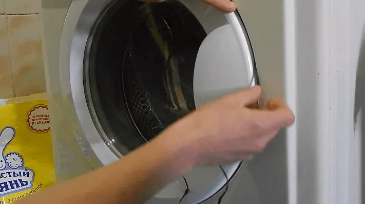 Не блокируется дверца стиральной машины, не срабатывает замок – причины