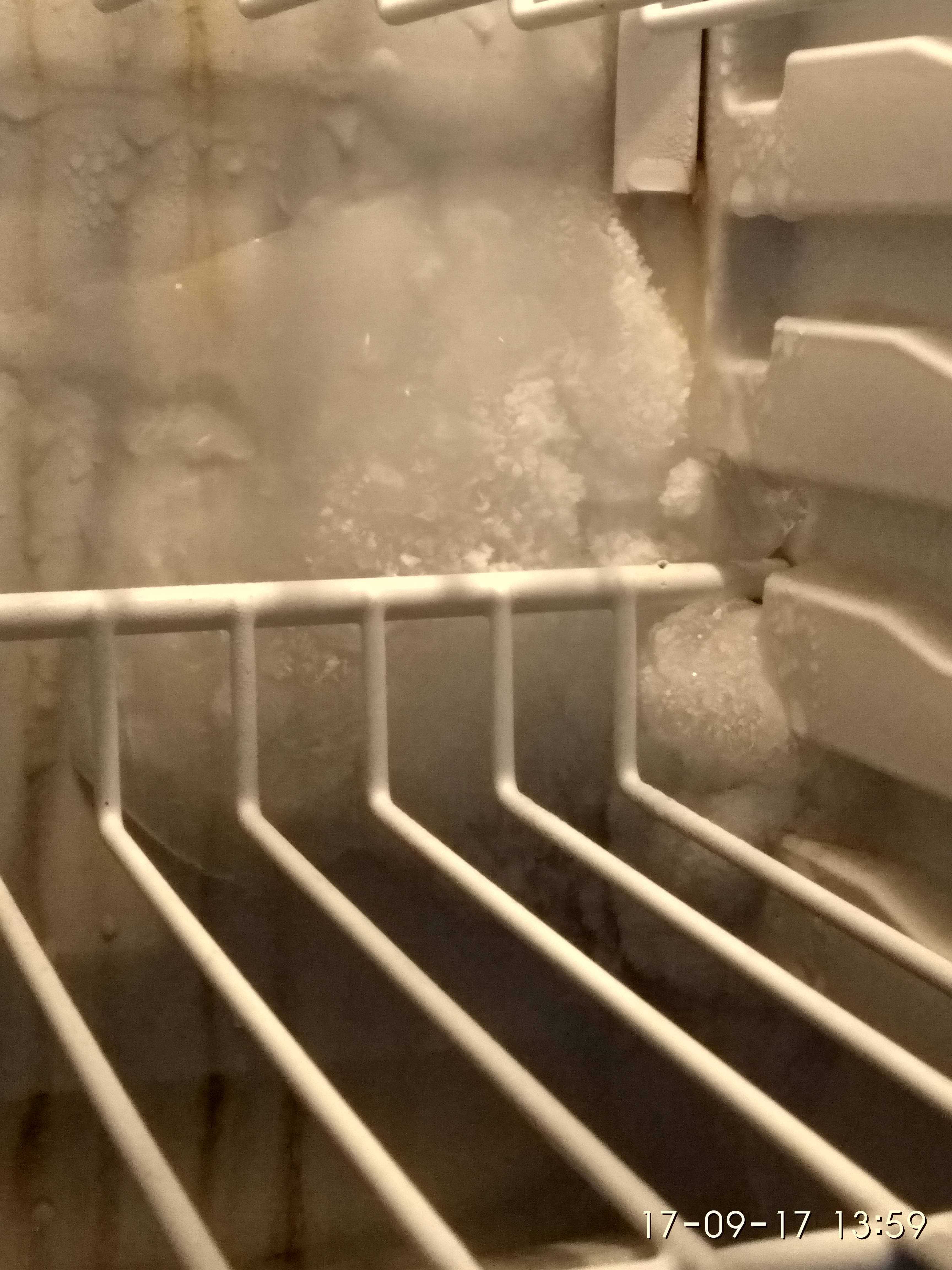 15 причин: почему в холодильнике намерзает лед на задней стенке